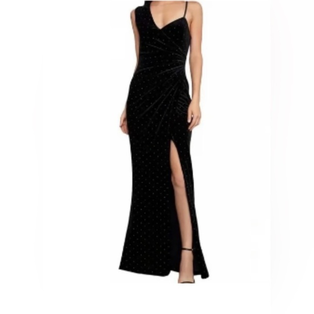 BCBGMaxAzria Elegant Black One Shoulder Velvet Maxi Dress /Embellishment Sz 4